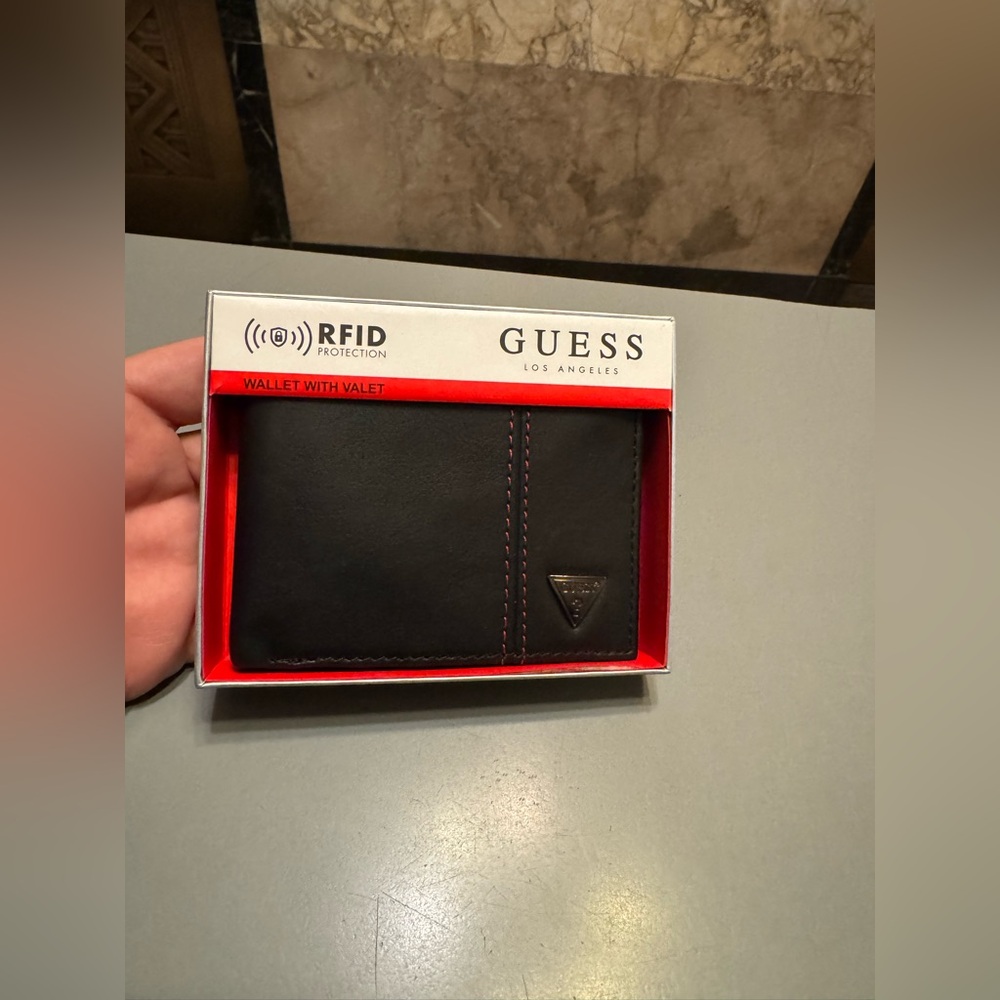 Guess Leather Wallet
